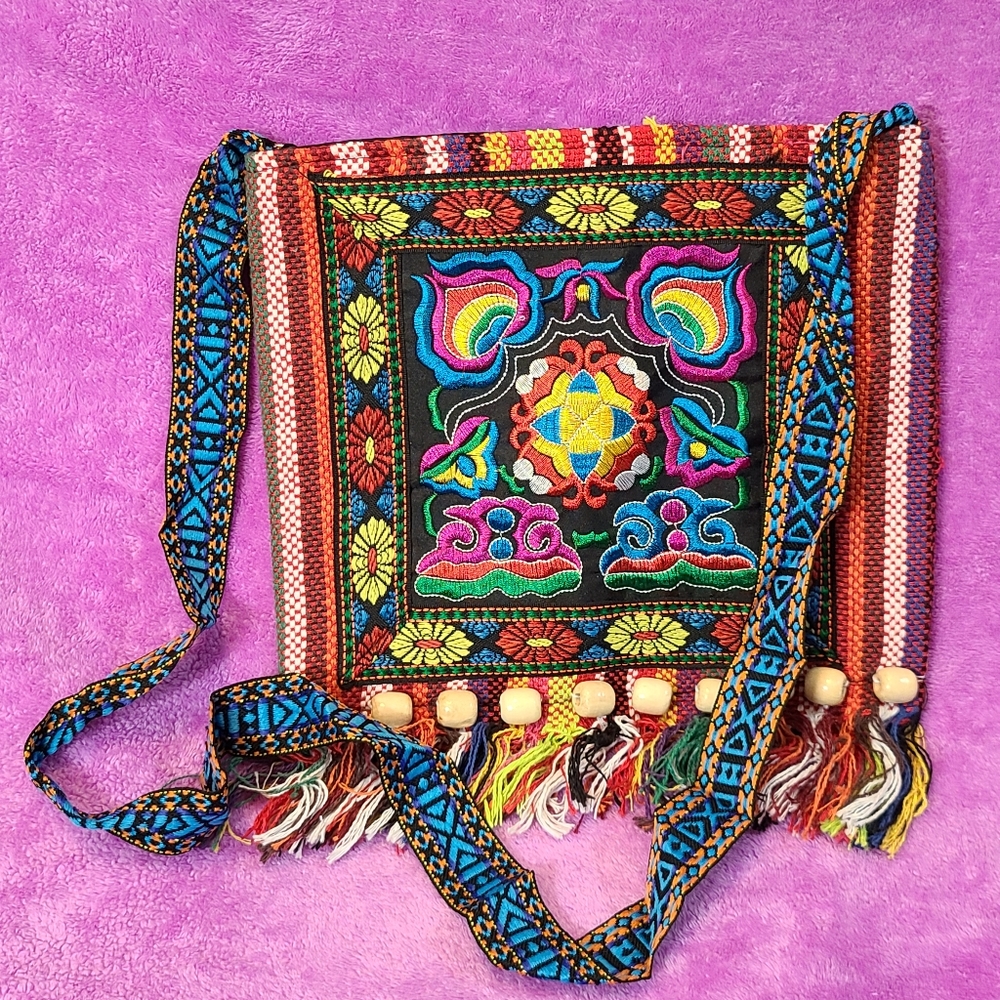 Vintage Hmong Tribal Ethnic Embroidery Shoulder Bag Boho Tassel Bead Decoration